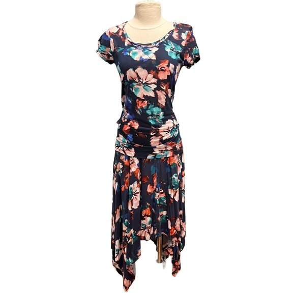 NWT Simply Vera Vera Wang FLORAL HAZE Short Sleeve Shirt & Flowy Skirt Set Small - Picture 1 of 9